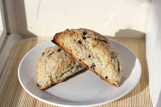 Master Tartine's Currant Scones: Freezing Dough & Lemon Cream Secrets